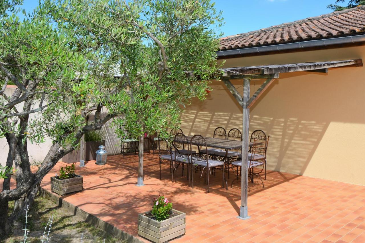 Villa In Comps With Private Pool And Airco 外观 照片
